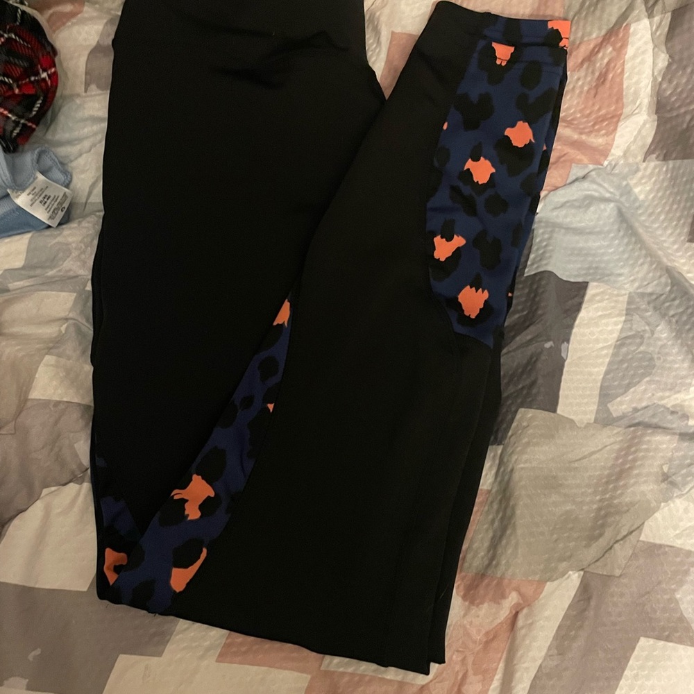 Pop fit leggings